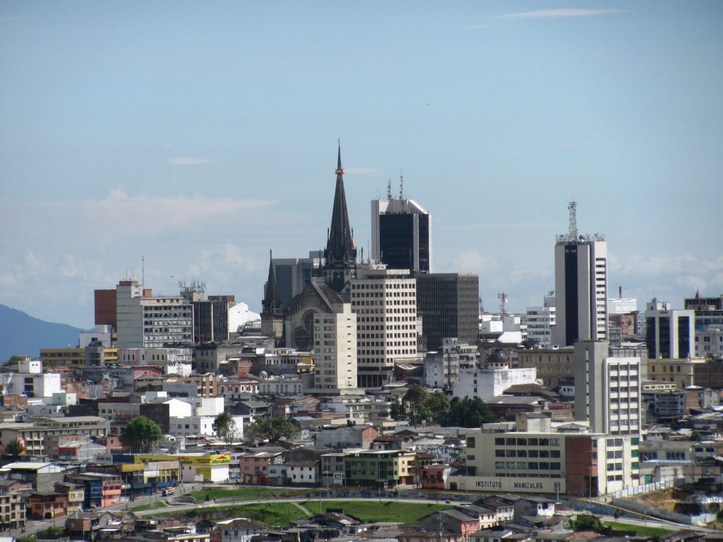 Centro_Histórico_de_Manizales,_Catedral_Basílica_Nuestra_Señora_del_Rosario_de_Manizales_I[1]